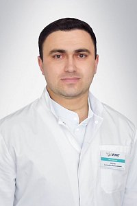 Фото врача - Емузов Султанбек Вячеславович